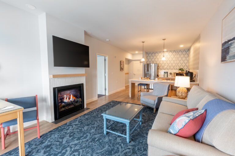 bluenose inn eden building suite living room