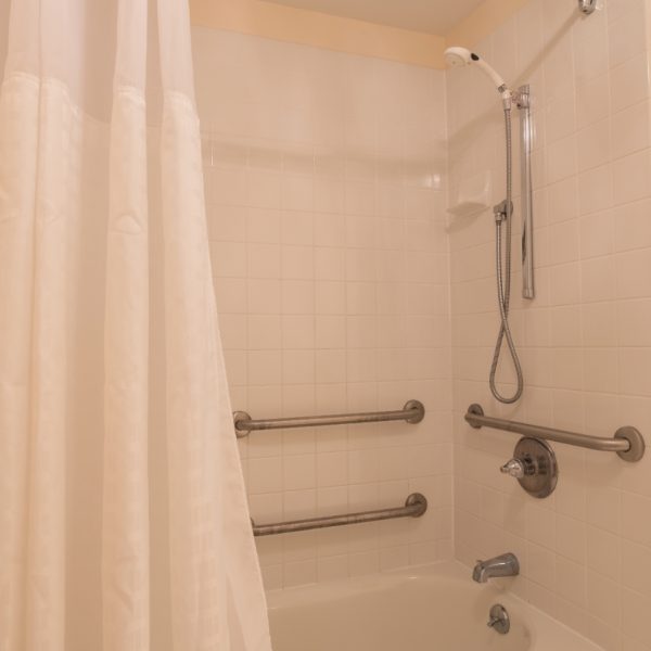334 King Room With Fireplace - Shower | Bar Harbor Collection